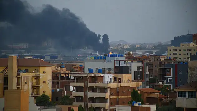 DSÖ: Sudan'daki çatışmalarda 83 kişi öldü
