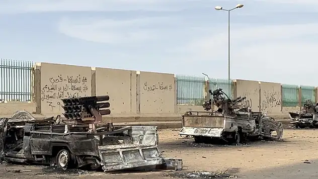 DSÖ, Sudan'daki çatışmalarda can kaybı sayısının 300'e yükseldiğini açıkladı
