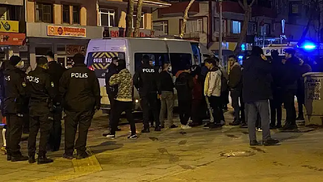 Düğün değil meydan muharebesi: 24 yaralı
