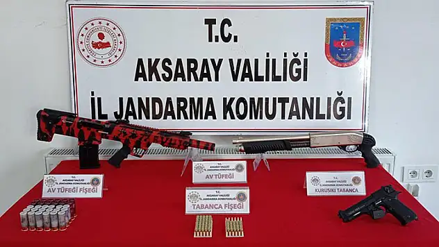 Düğün magandası havaya ateş ederken jandarmaya yakalandı
