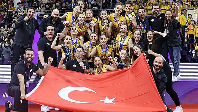 Dünya kadın voleyboluna Türk damgası