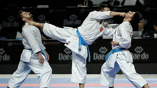 Dünya Karate Şampiyonası Dubai'de 
