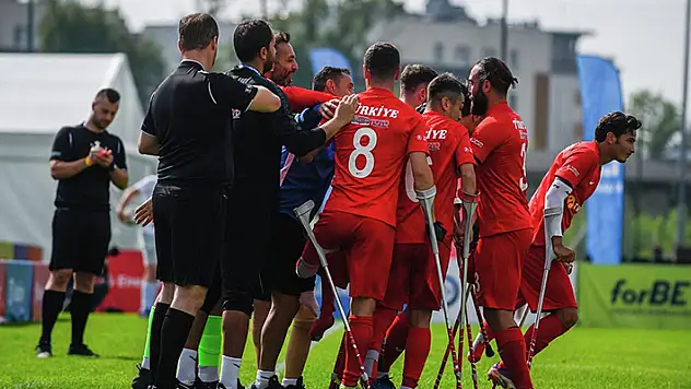 Dünya Kupası'na kenetlendiler 