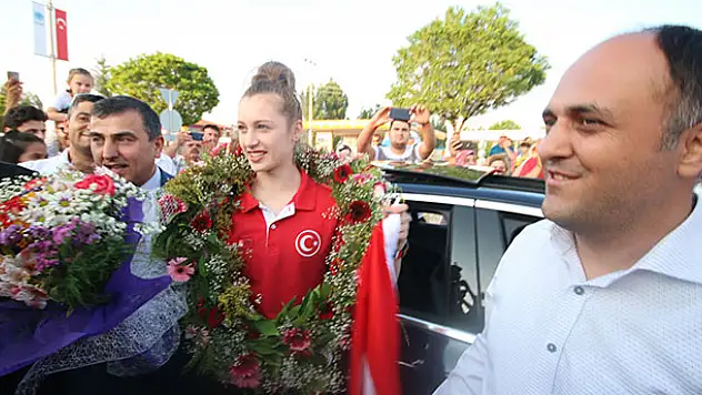 Dünya şampiyonuna Konya'da coşkulu karşılama