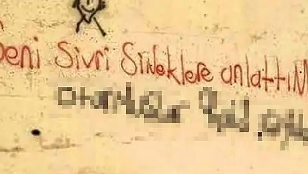 Duvarlara Kaldırımlara Yazılan Aşklar