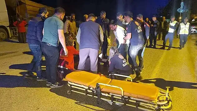 Düzce'de motosikletin yayaya çarptığı kazada 3 kişi öldü
