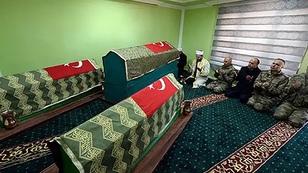 Ecdat yadigarı emanetlere özel tören