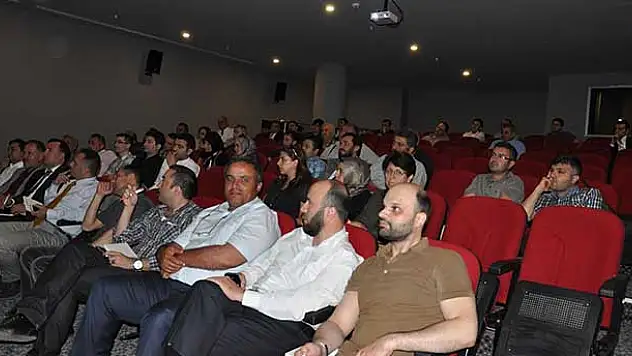 Eczacılara mesleki eğitim semineri