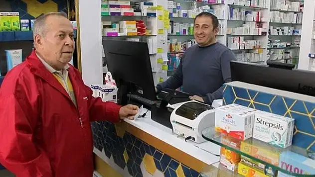 Eczaneye gidip ölü olduğunu öğrendi: 12 gün sonra yeniden doğdu
