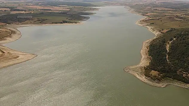 Edirne'de binlerce dönüm araziyi sulayan Altınyazı Barajı'nda doluluk yüzde 15'e düştü
