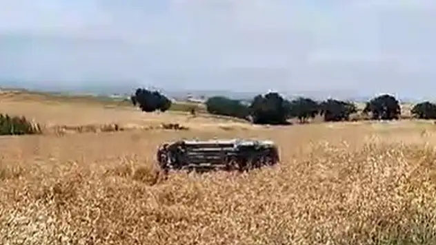 Edirne'de buğday tarlasına sürüklenerek takla atan araçtaki 2 kişi öldü
