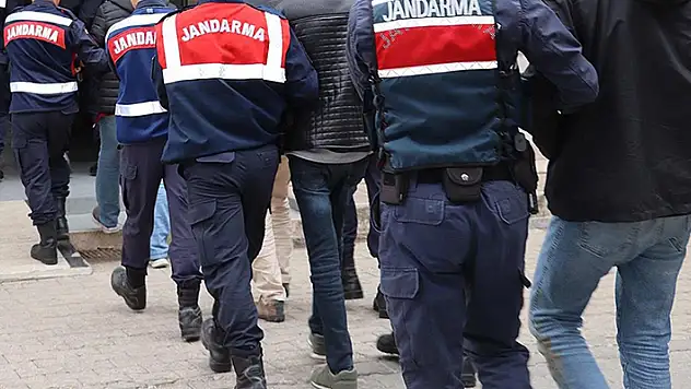 Edirne'de Yunanistan'a kaçmaya çalışan 14 terör örgütü üyesi yakalandı
