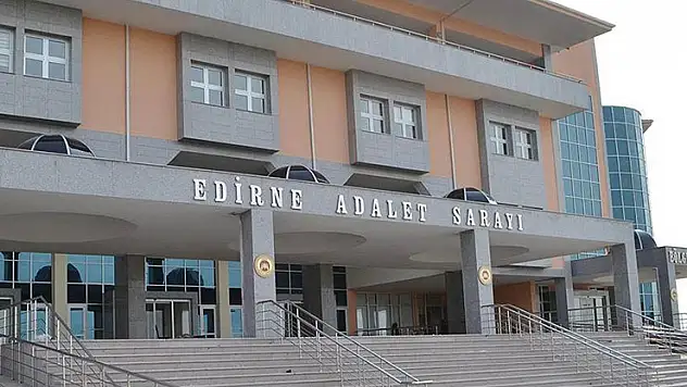 Edirne merkezli FETÖ'nün 'güncel öğrenci yapılanması' operasyonunda adliyeye sevkler sürüyor