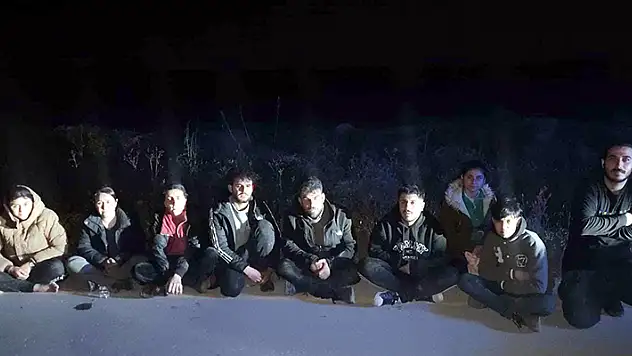 Edirne'de 10 kaçak göçmen yakalandı
