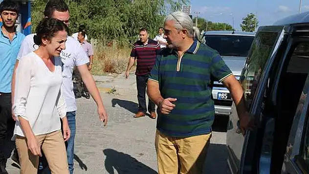 Edremit Belediyesi Eş Başkanı gözaltına alındı
