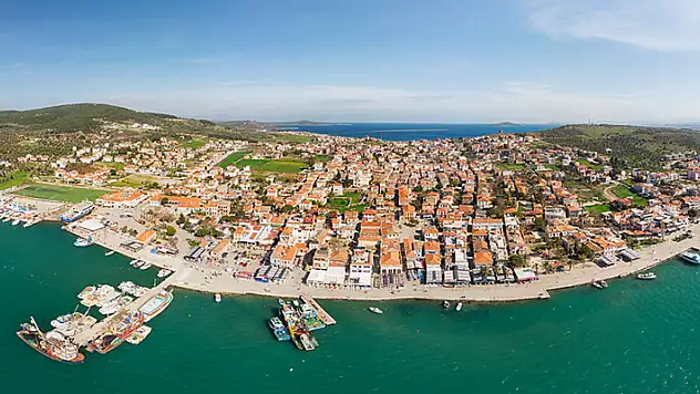 Edremit'te konut alanı nitelikli arsalar satışa çıkarıldı
