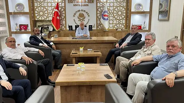 Eğitim-Bir-Sen Konya'dan Anik'e adaylık desteği