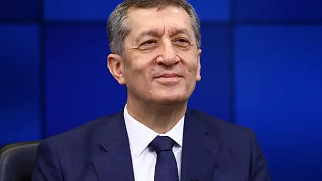 Eğitim sisteminde yeni dönem! Hibrit eğitim nedir? Okullar ne zaman açılacak?