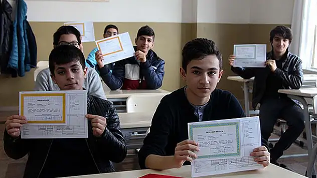 Eğitimde yarın 'tatil zili' çalacak