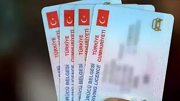 Ehliyet harç ücretleri ne kadar oldu? Ehliyet yenileme son gün ne zaman, cezası kaç TL? Son tarihe dikkat!