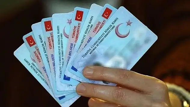 Ehliyet ve kimlik yenileme yapmayanlar dikkat! Cezası 4 bin 64 lira
