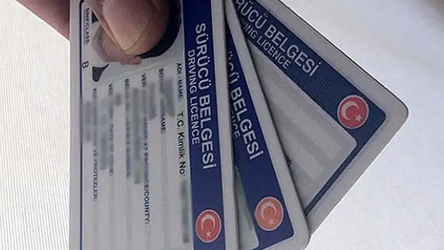 Ehliyetini unutana 206 lira ceza