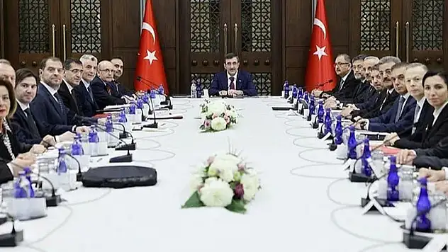 EKK'da hedef belirlendi: Enflasyon düşecek, büyüme sürecek
