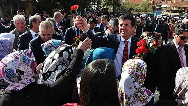 Ekonomi Bakanı Zeybekci Denizli'de