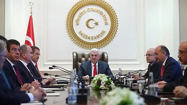 Ekonomi zirvesinden 10 kritik mesaj çıktı