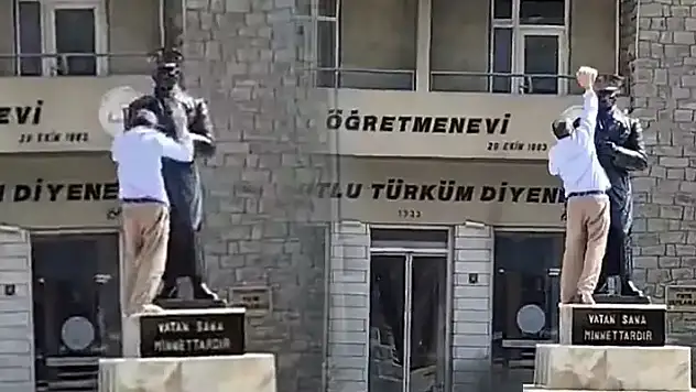 Elazığ'da Atatürk heykeline taşlı saldırı!
