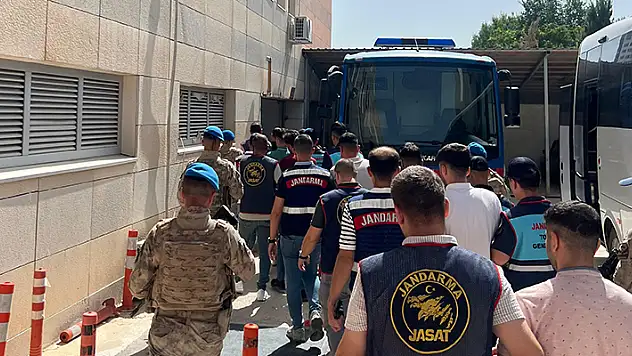 Elazığ merkezli 4 ilde, 'Evde sabun paketleme işi' dolandırıcılığına 10 tutuklama
