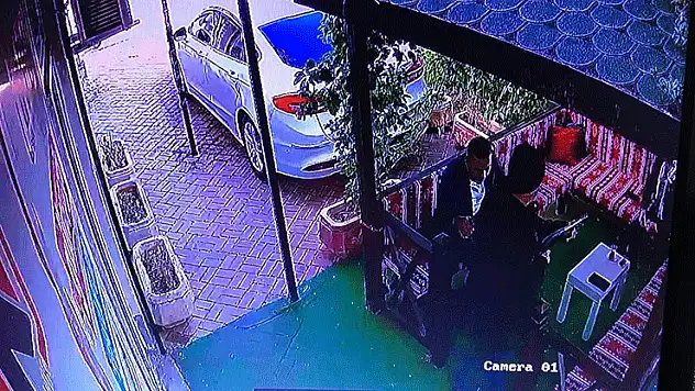Elazığ'da gazeteci Koca'ya silahlı saldırı anı kameraya yansıdı