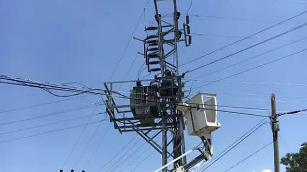 Elektrik akımına kapılan işçi hayatını kaybetti
