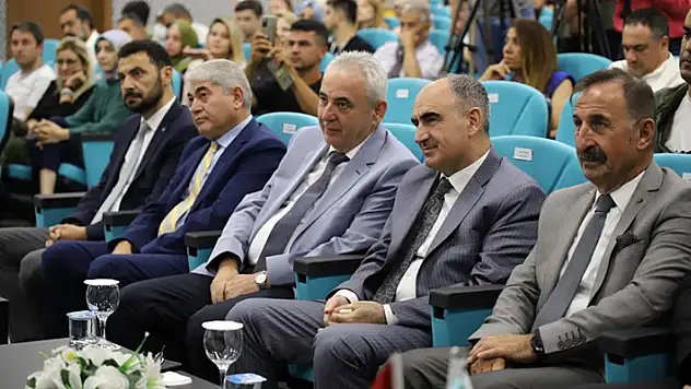 Elmıs-5 2022 Uluslararası Özel Eğitim Kongresi, KTO Karatay Üniversitesi ev sahipliğinde başladı

