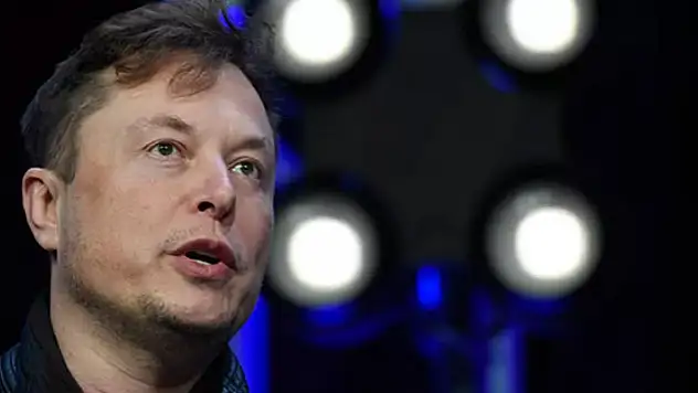 Elon Musk duyurdu: Ukrayna'ya Starlink uydu erişimi aktif