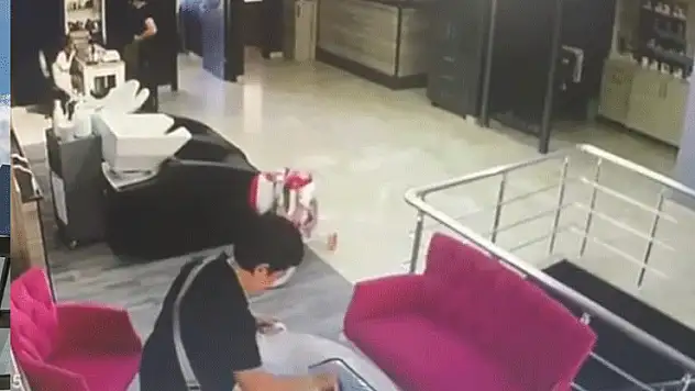 Eltisi tarafından içeceğine ilaç karıştırılan kadın ölümden döndü, o anlar kameraya yansıdı