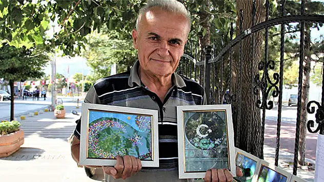 Emekli işçinin resim sergisi