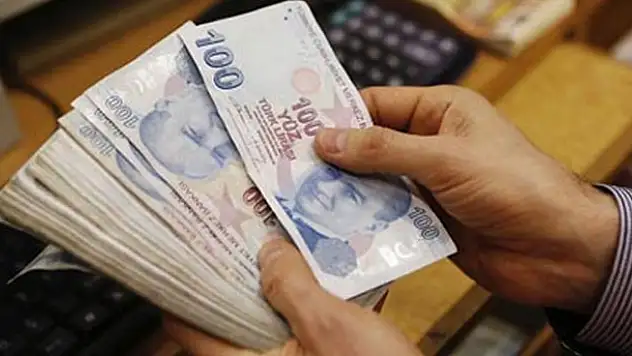 Emekli maaşlarıyla ilgili flaş açıklama!