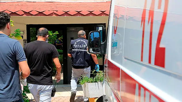 Emekli öğretmenin ölümü, apartmanı saran kokuyla ortaya çıktı
