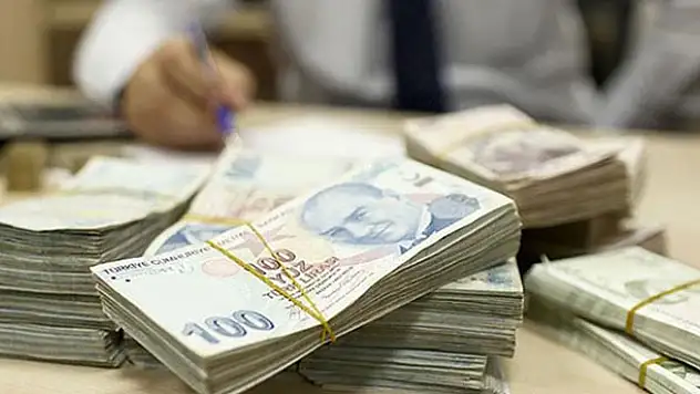 Emekli olamayan yaşlıya maaş!