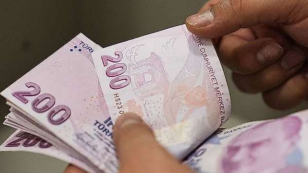 Emekliler dikkat! Beklenen ödeme için geri sayım başladı