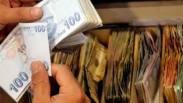Emekliler maaşlarını hangi gün alabilecek?