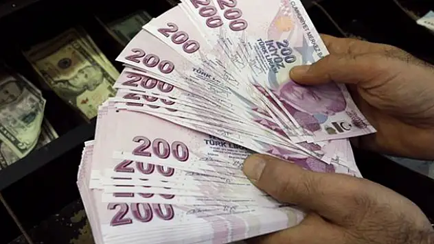 Emeklilere 600 TL promosyon kabul edildi