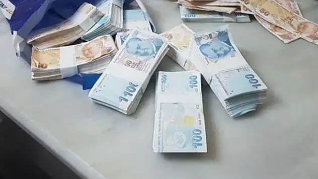 Emeklilere maaş farkı perşembe ödenecek