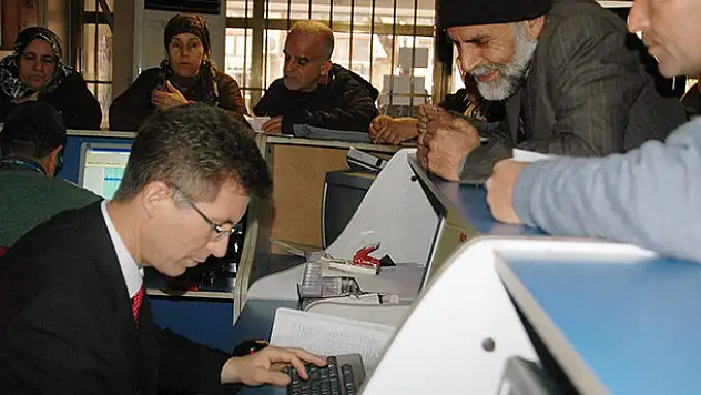Emeklilere yüzde 5 zam