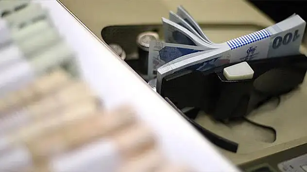 Emeklilere zam için ilk adım atıldı