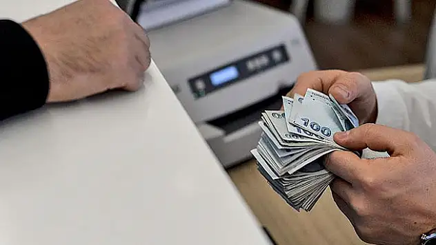 Emeklilikte iyi gelirin formülü 'tasarruf'