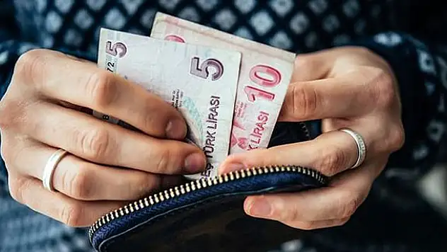 Emeklinin umudu ek ödeme zammı
