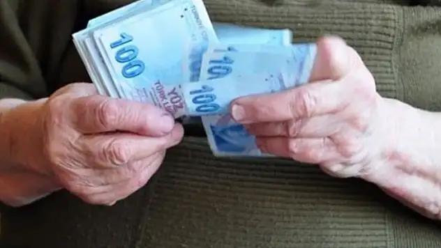 Emekliye 1000TL ikramiyenin ne zaman ödeneceği belli oldu