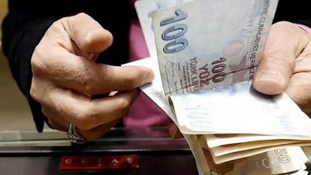 Emekliye 2 bin TL'lik tatil planı!